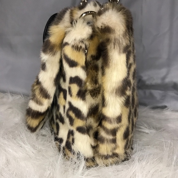 Kate Spade Run Wild Leopard Print Faux Fur Muff Cat Crossbody Bag - Picture 9 of 16